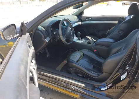 2008 Infiniti G37 Journey z USA, uszkodzony, nr VIN JNKCV64EX8M121225